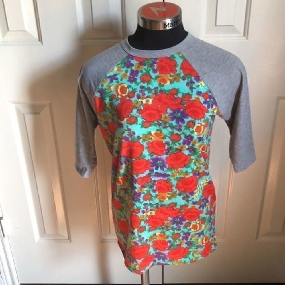 LulaRoe Randy top
